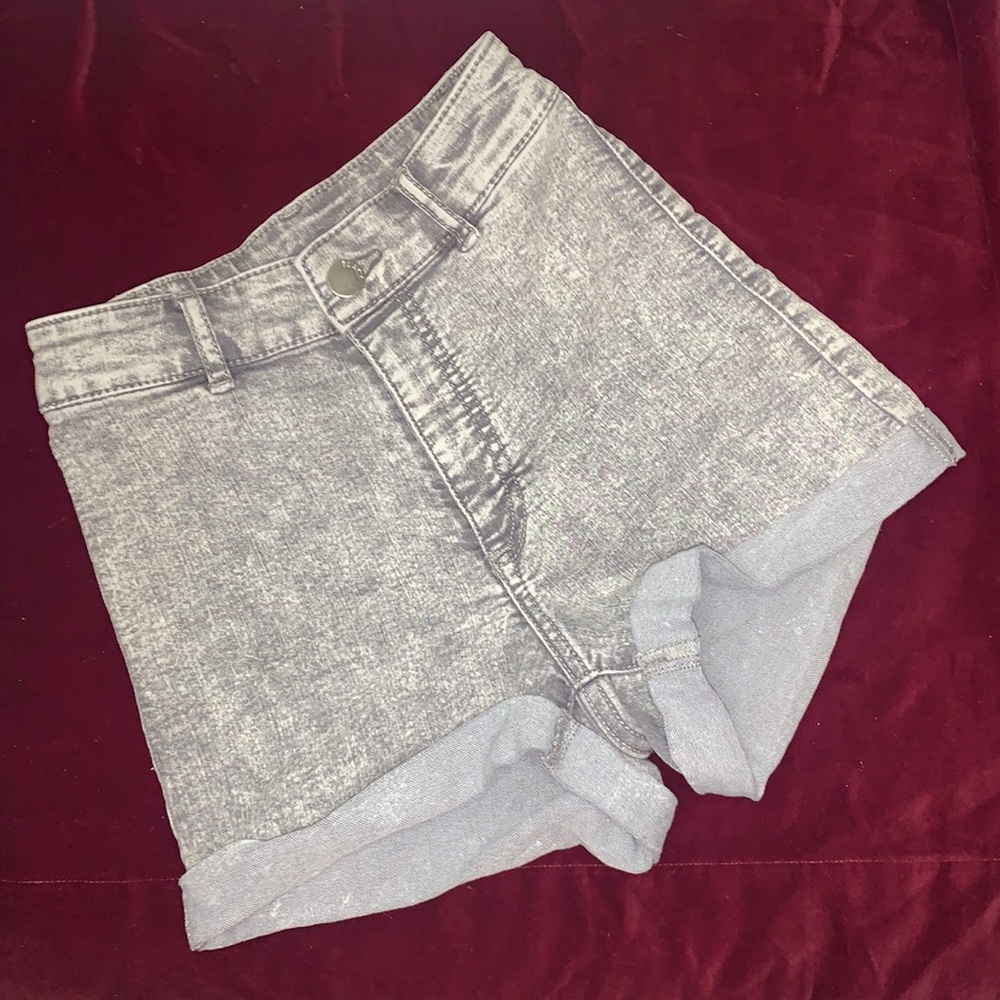 H&M Highwasted Grey Shorties Size 2